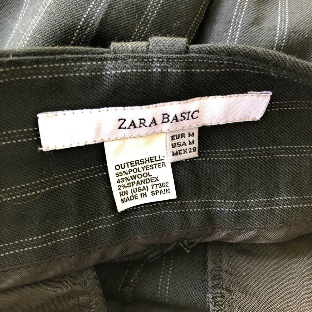 Zara Basic Shorts - Picture 5 of 6